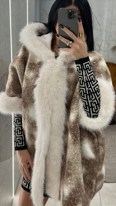 Παλτό Μπουκλέ με Γούνα/Μπεζ