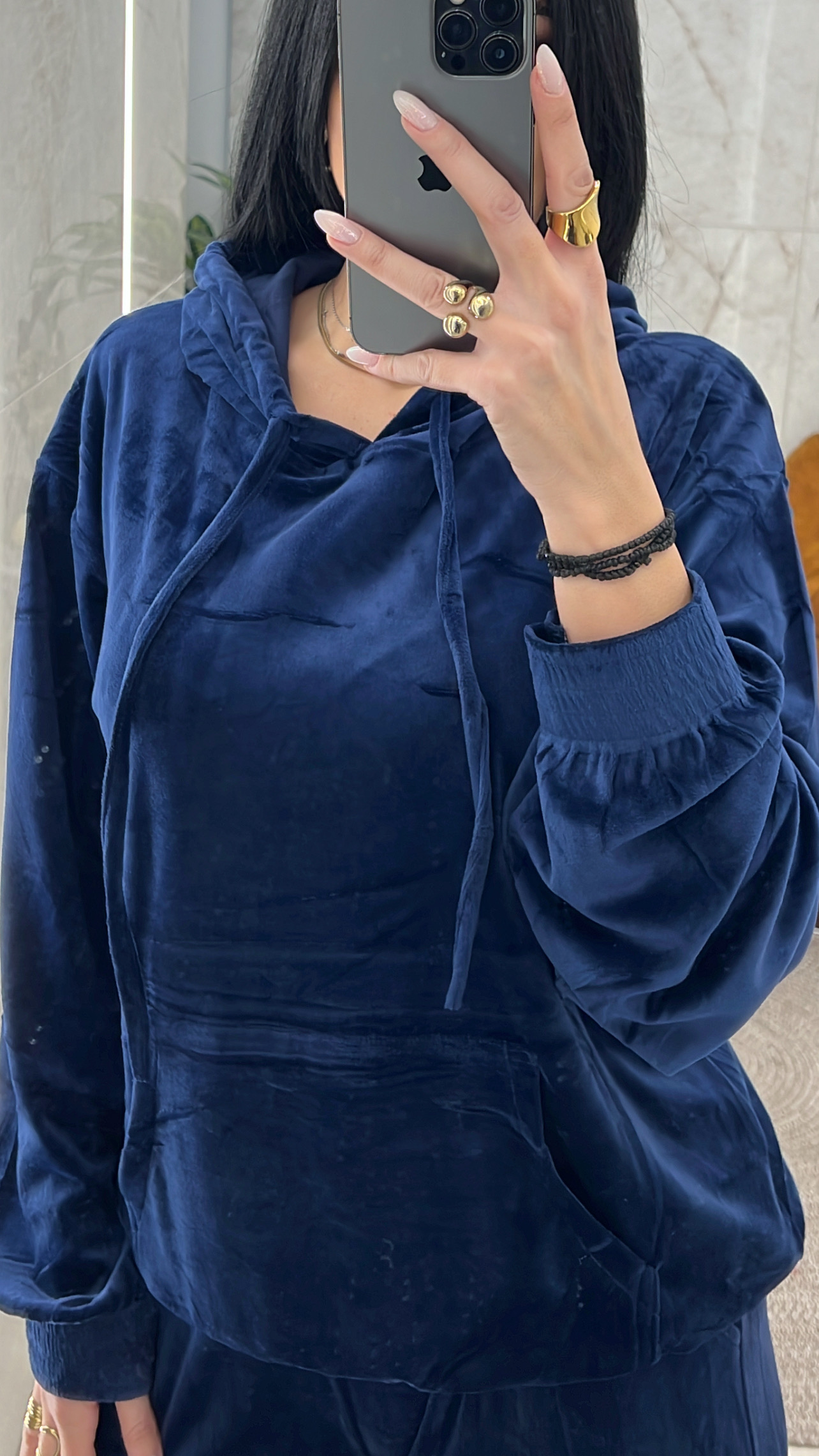 90E0BDE2-7A0A-40A0-8E1D-CF053ED86398