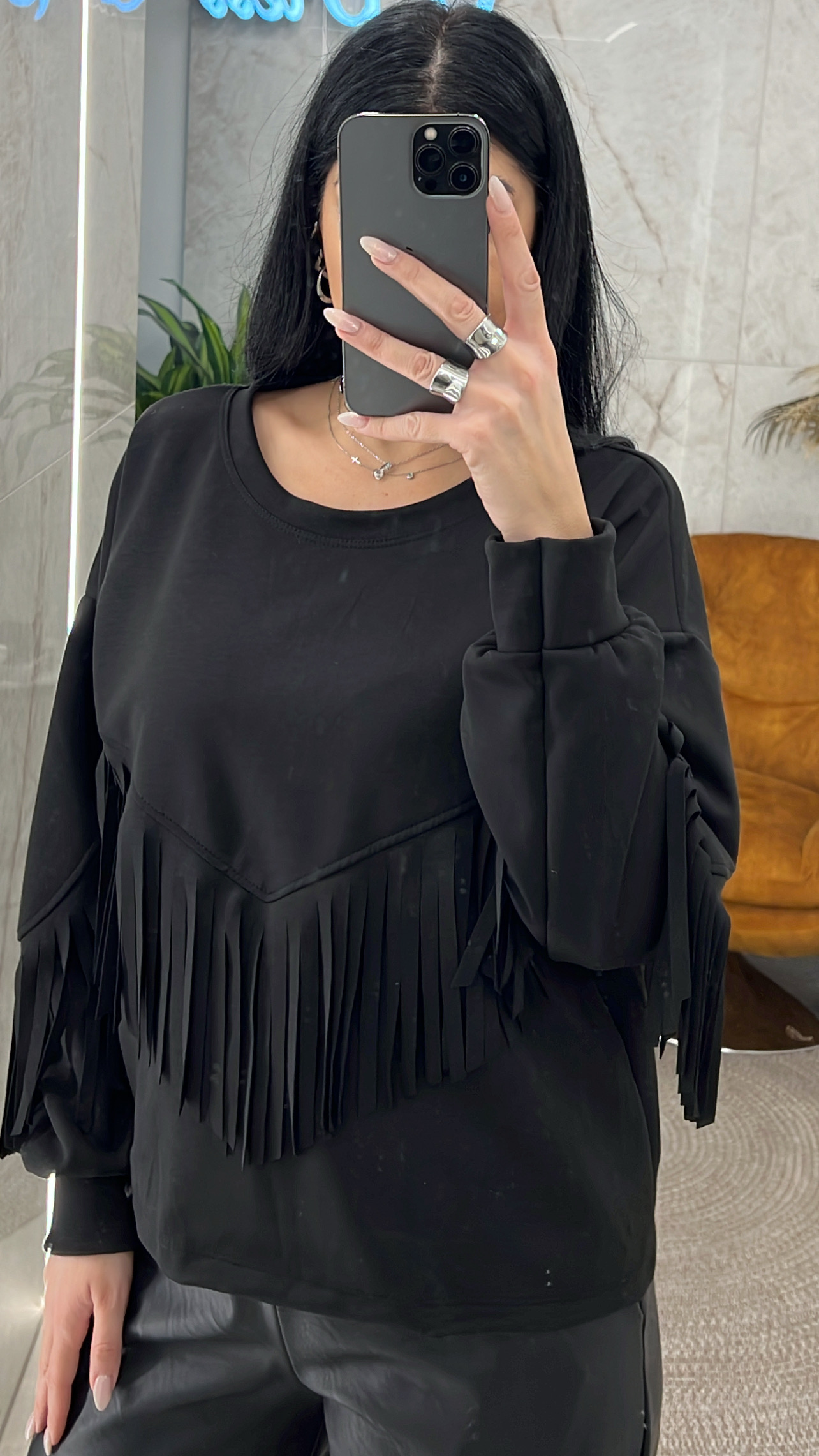 21412A5B-E205-429D-AA6A-93AC8E31BF50