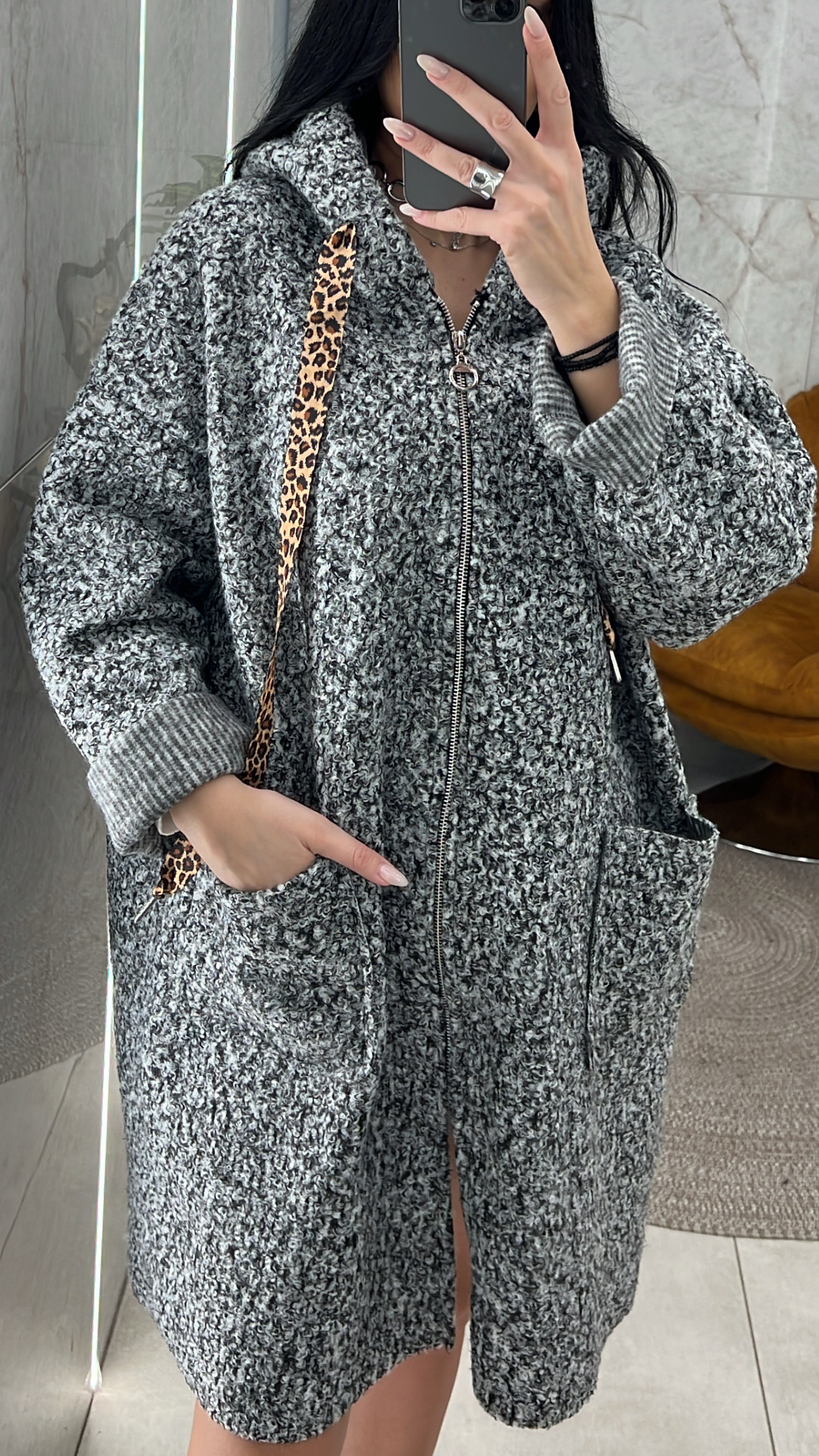 AC11B5CB-C7EC-40C1-B553-6C3847B7BCFB