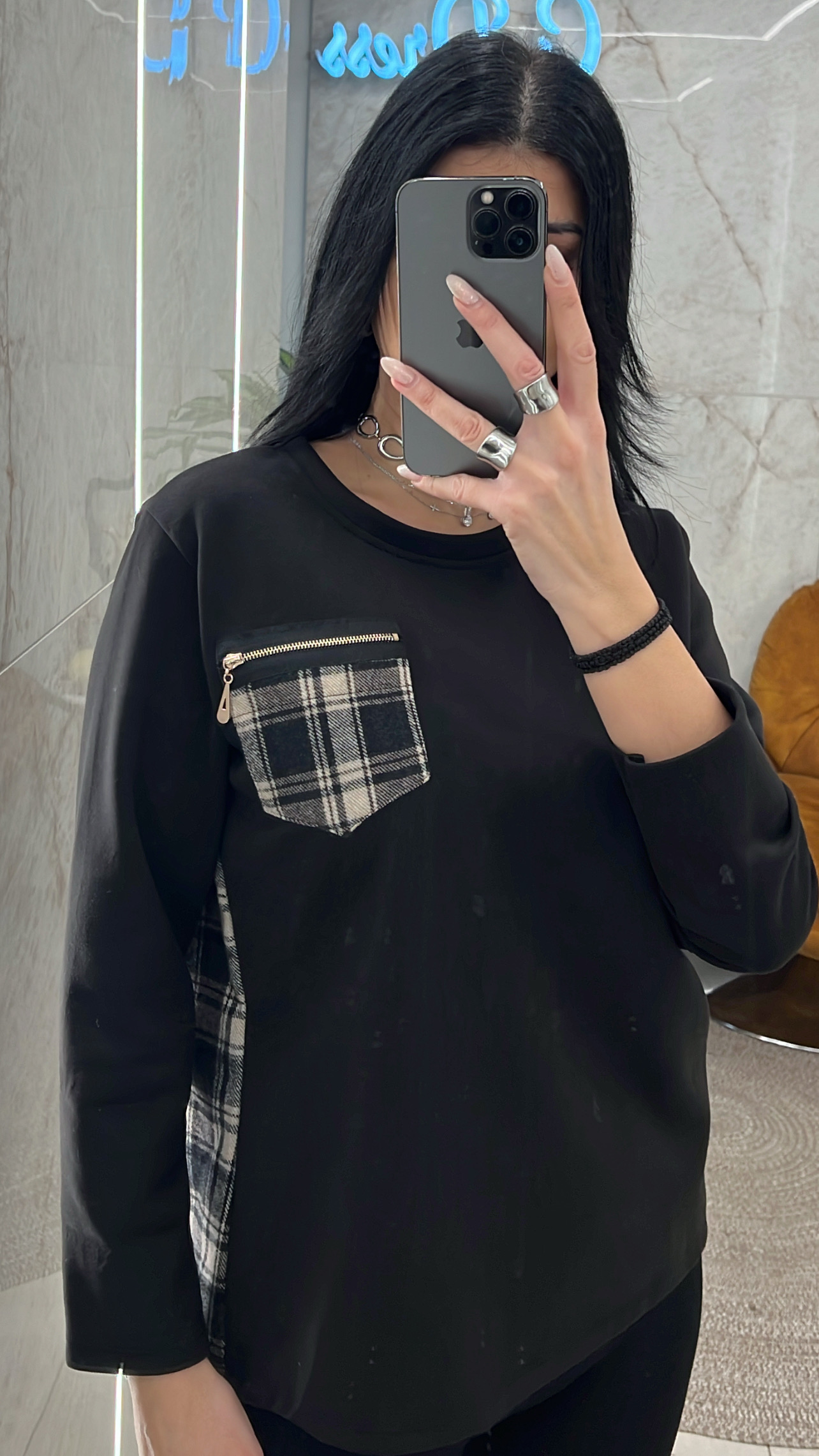 D08E0BC9-3896-4C80-A477-8BCA6909E021