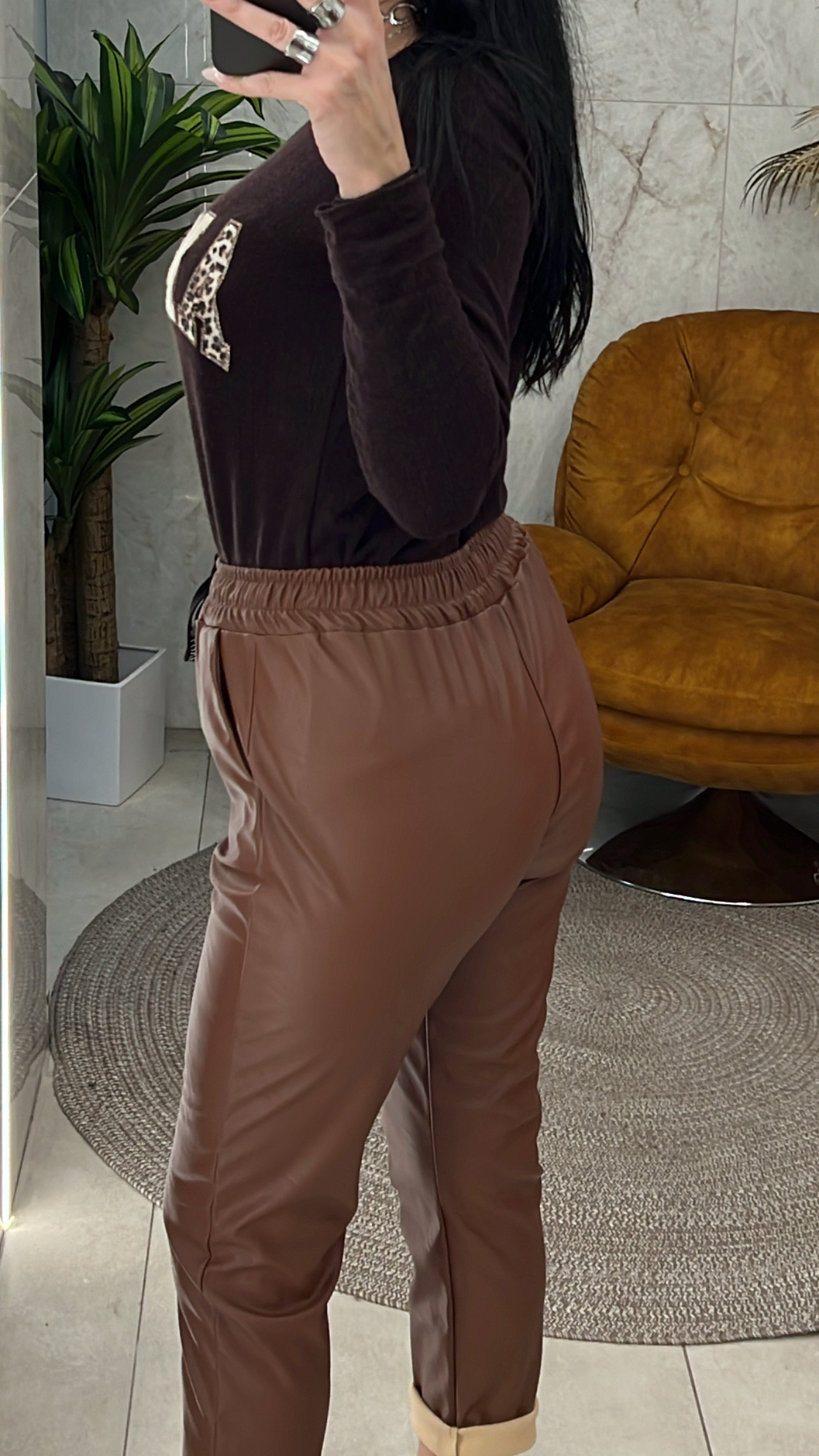 E28A13A1-8E72-4B92-A8FE-31BBA32B49BC