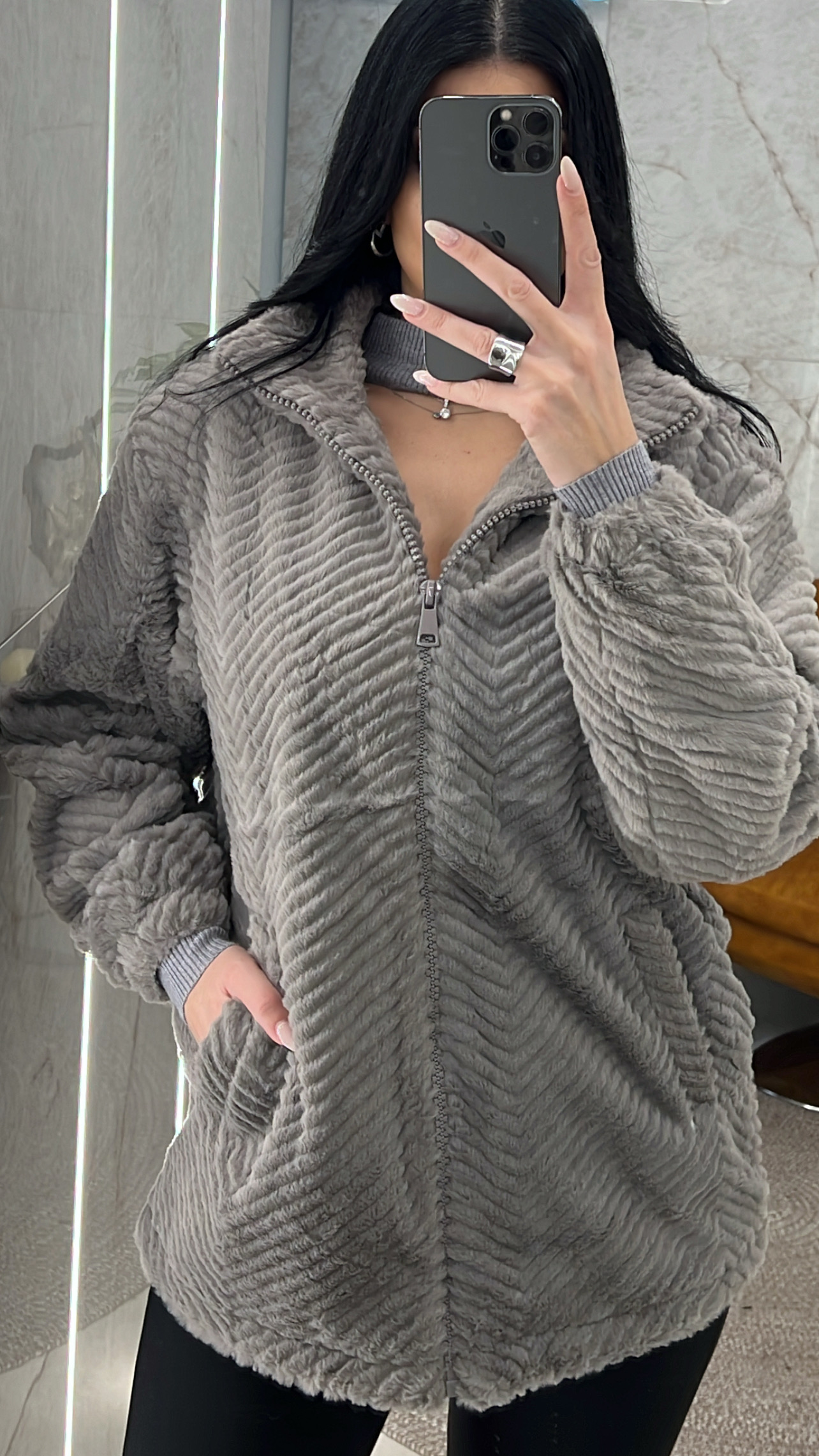 FCC7F740-E47D-4A95-9A95-714DC9FAE7C9