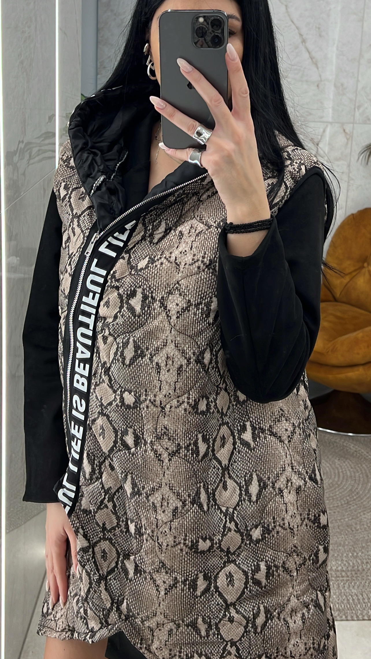 image1 – 2025-11-06T201935.774