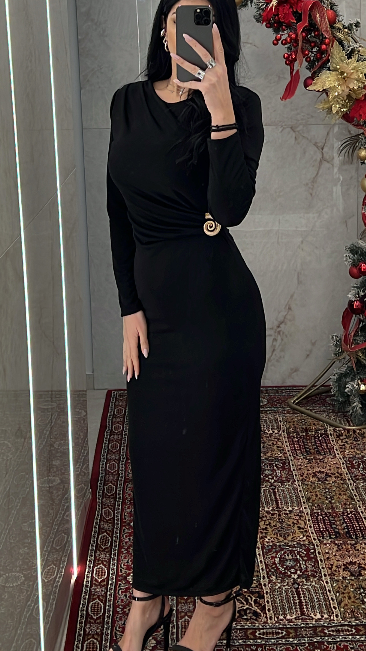 C1F436E3-AFD2-4E65-9BCE-F0C4B3AAC002