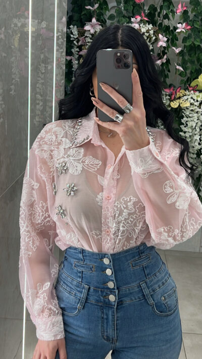 Πουκάμισο με στρας και κέντημα